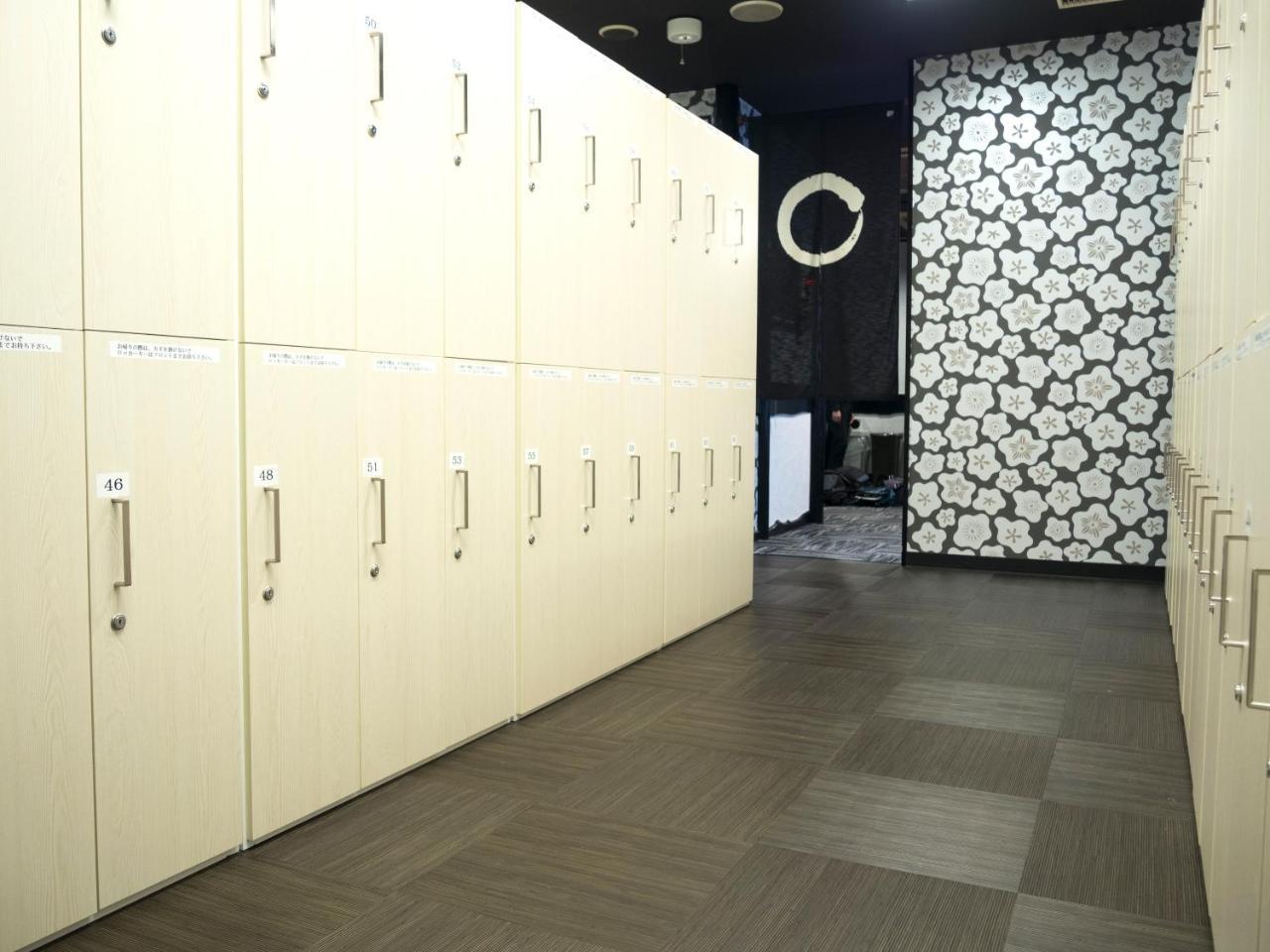 Capsule Hotel Hatagoya Tokyo Bagian luar foto